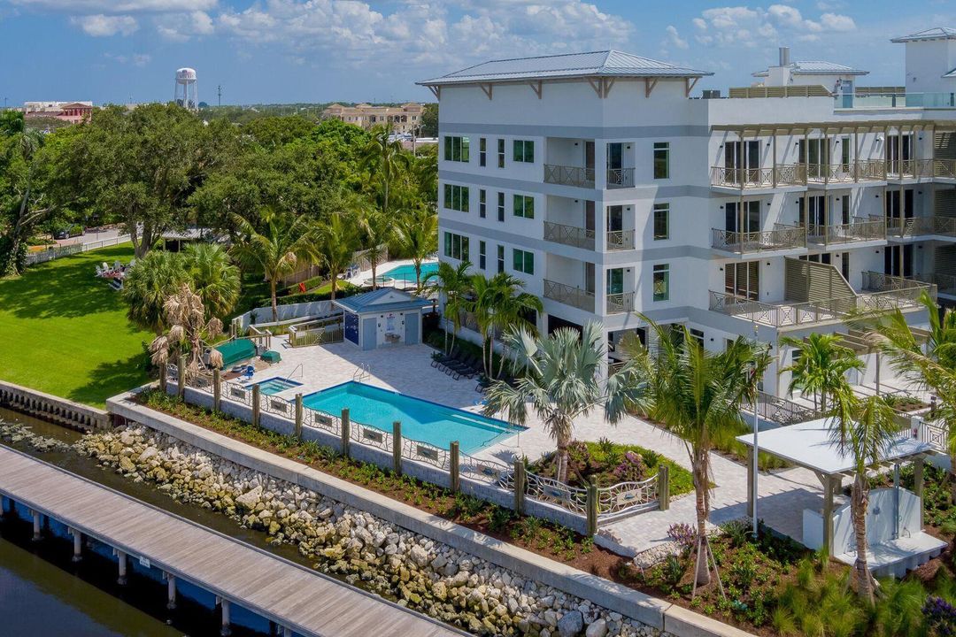 41 SW Seminole Street 410 - 41