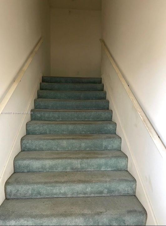 Inside entry to apartmentm