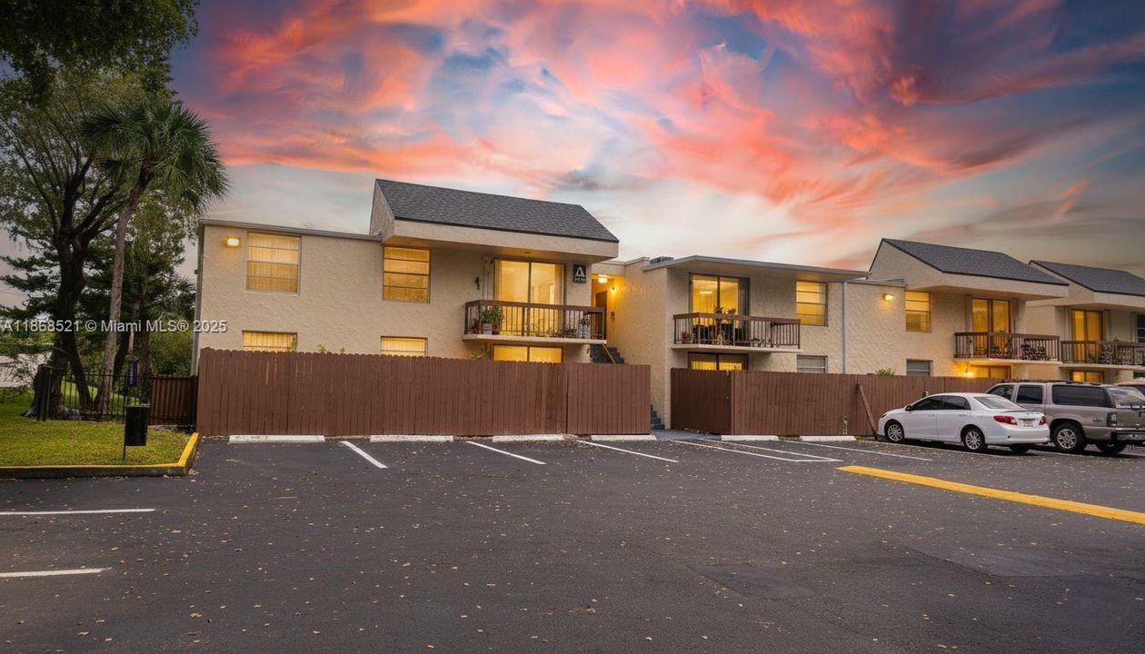 Activo con contrato: $199,000 (1 camas, 1 baños, 665 Pies cuadrados)