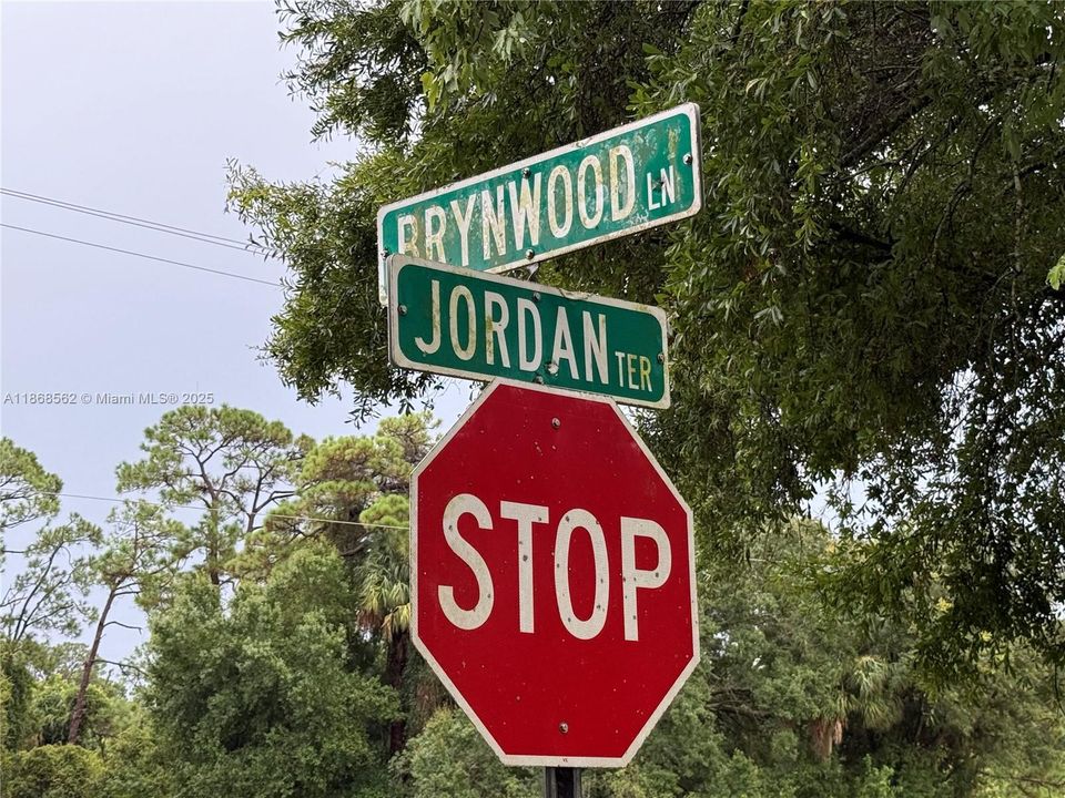 For Sale: $34,900 (0.17 acres)