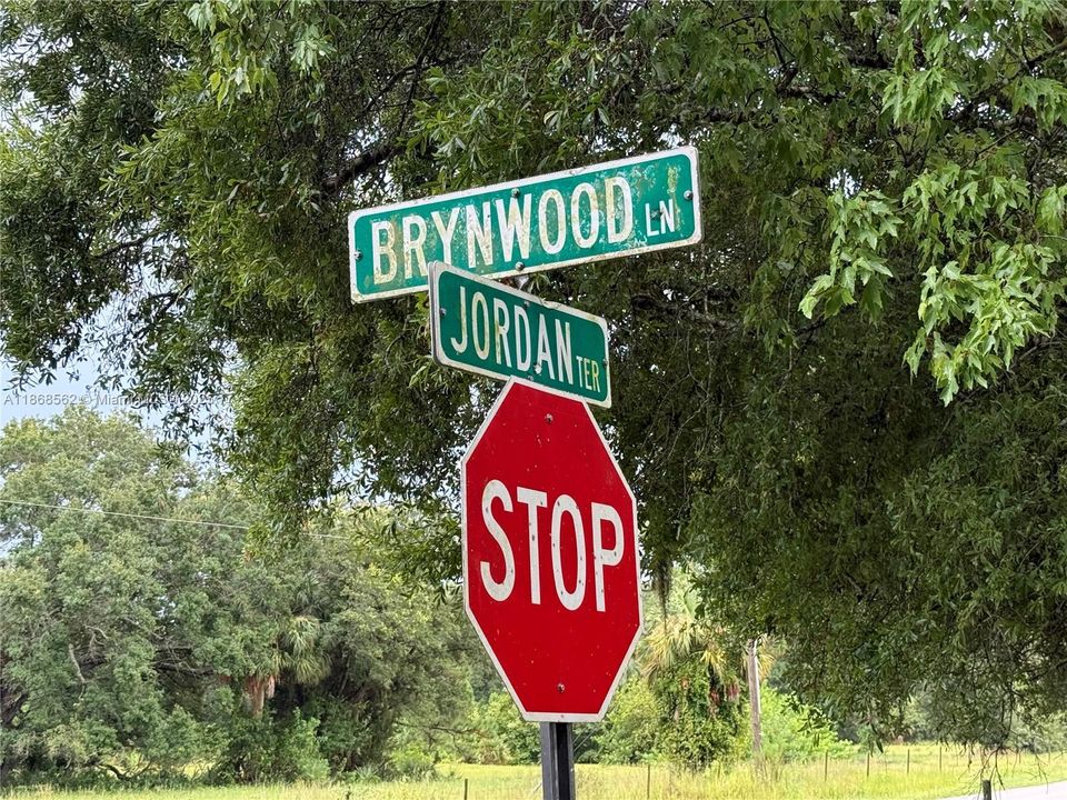 For Sale: $34,900 (0.17 acres)