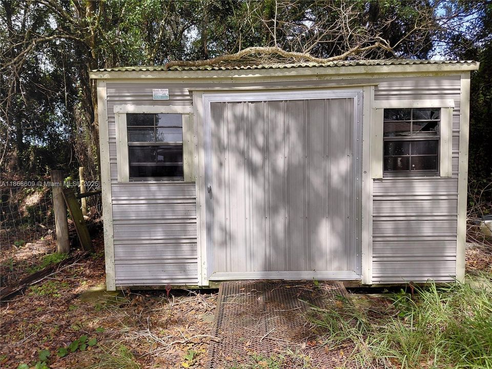 На продажу: $375,000 (4 спален, 2 ванн, 0 Квадратных фут)