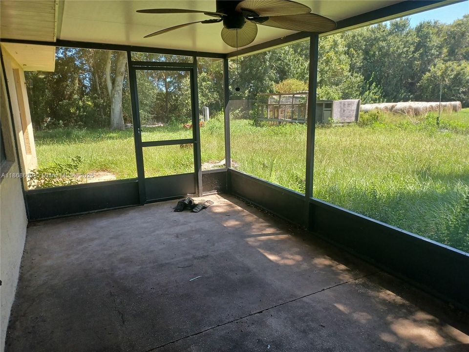 На продажу: $375,000 (4 спален, 2 ванн, 0 Квадратных фут)