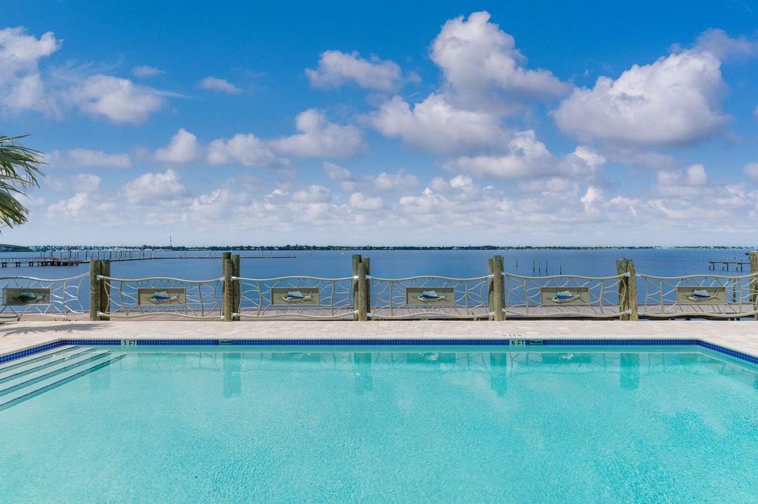 41 SW Seminole Street 210 22