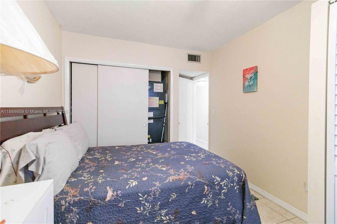 En Venta: $169,000 (2 camas, 1 baños, 953 Pies cuadrados)