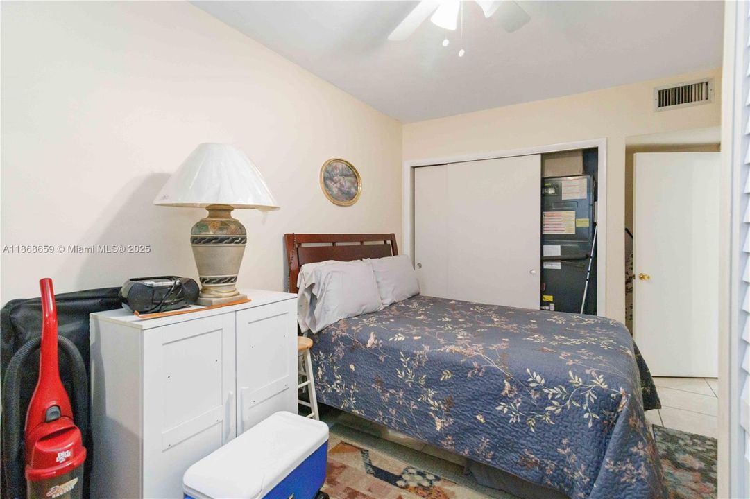 En Venta: $169,000 (2 camas, 1 baños, 953 Pies cuadrados)