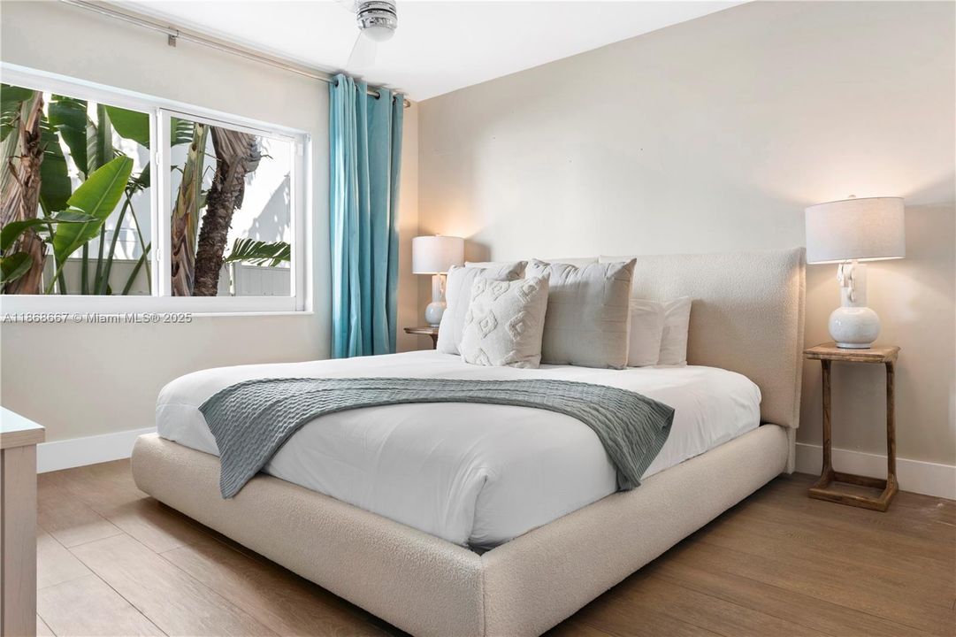 В аренду: $46,000 (7 спален, 8 ванн, 7325 Квадратных фут)