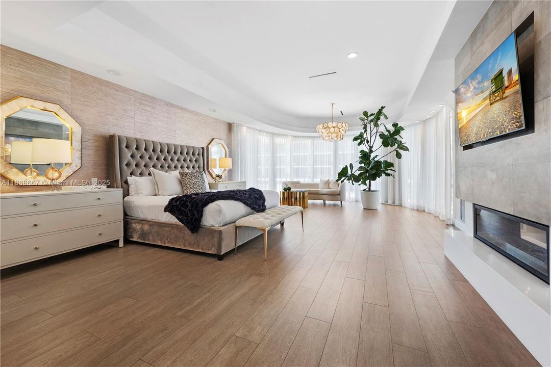 В аренду: $46,000 (7 спален, 8 ванн, 7325 Квадратных фут)