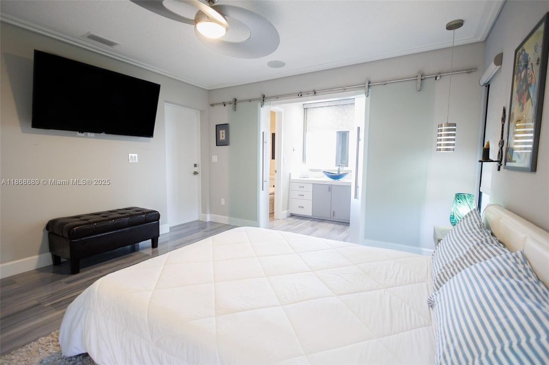 Recently Sold: $717,000 (3 beds, 3 baths, 0 Square Feet)