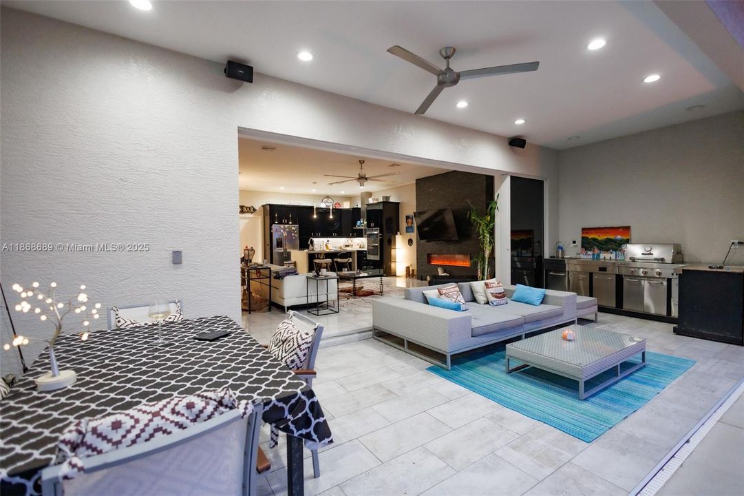 Recently Sold: $717,000 (3 beds, 3 baths, 0 Square Feet)