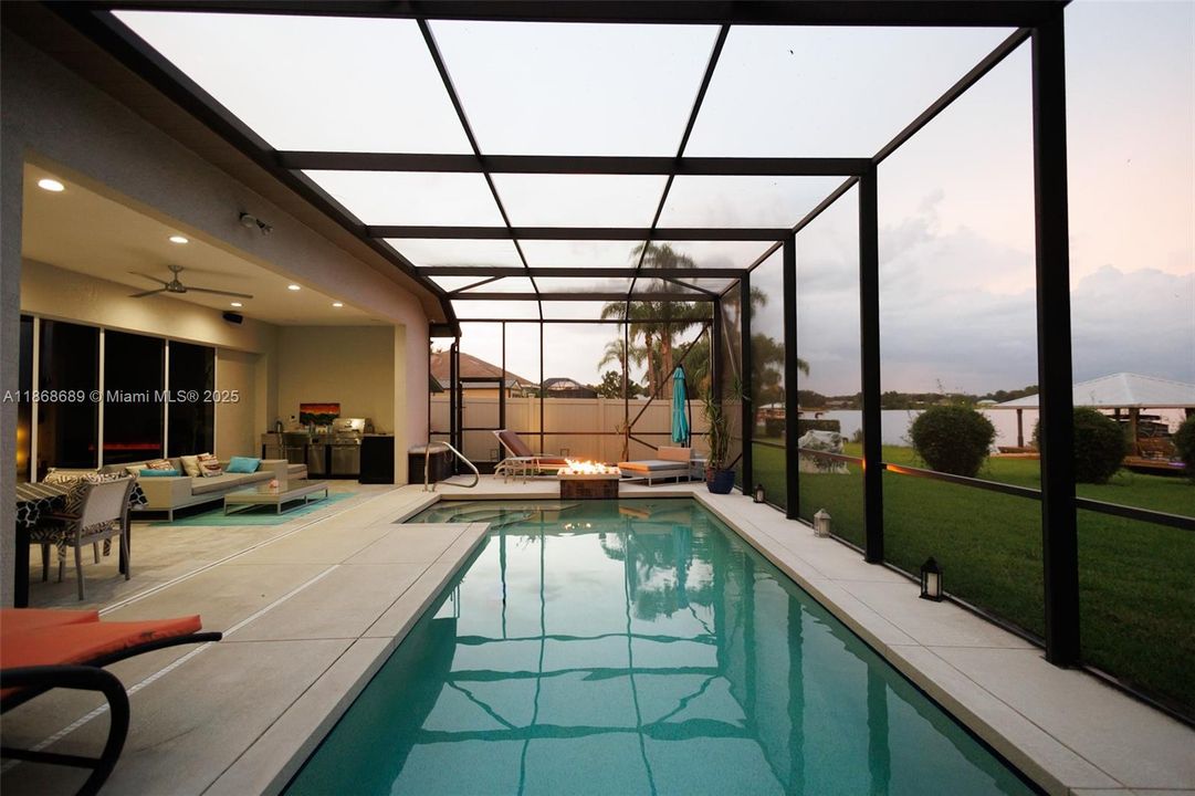 Recently Sold: $717,000 (3 beds, 3 baths, 0 Square Feet)