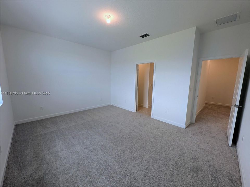 Недавно арендовано: $2,300 (3 спален, 2 ванн, 1635 Квадратных фут)