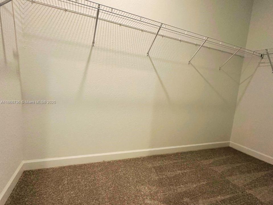 Недавно арендовано: $2,300 (3 спален, 2 ванн, 1635 Квадратных фут)