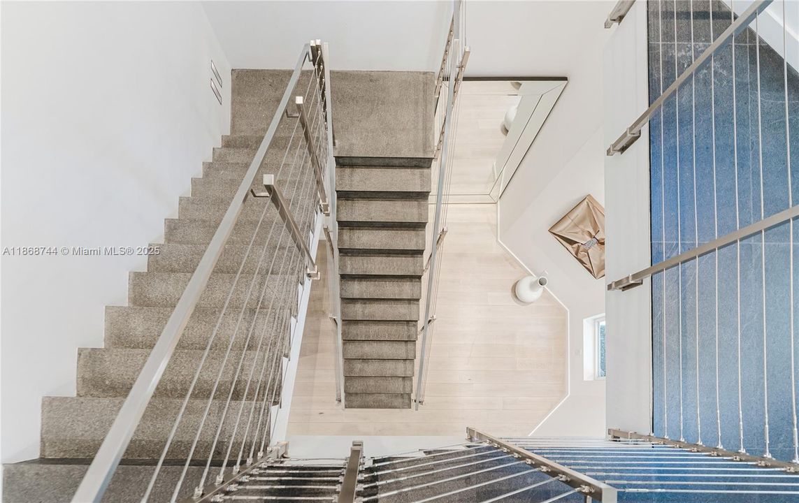 For Rent: $70,000 (6 beds, 7 baths, 6932 Square Feet)