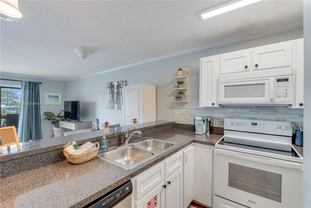 Fully equipped & complete kitchen!