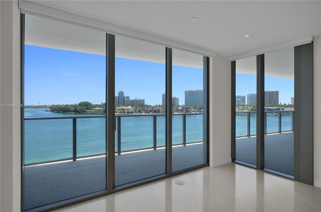 For Sale: $3,599,999 (2 beds, 3 baths, 2046 Square Feet)