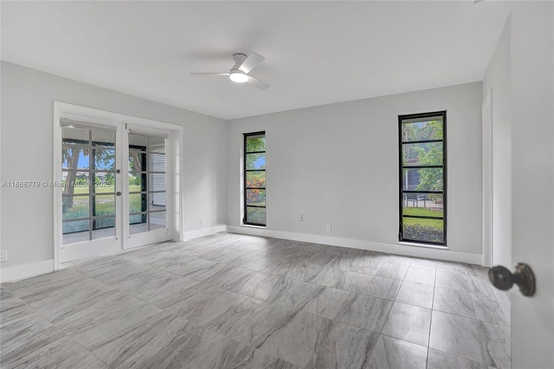 Recently Rented: $2,700 (2 beds, 2 baths, 1444 Square Feet)