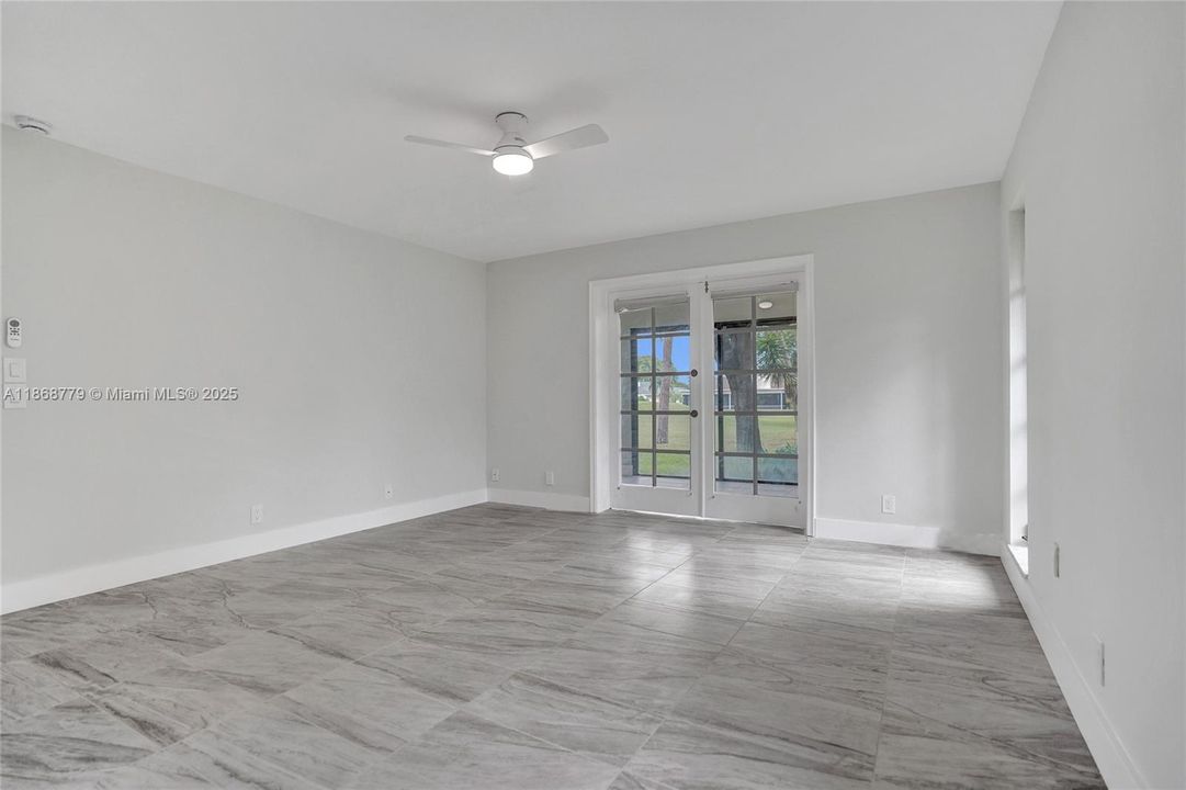 Recently Rented: $2,700 (2 beds, 2 baths, 1444 Square Feet)