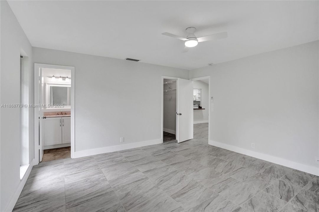 Recently Rented: $2,700 (2 beds, 2 baths, 1444 Square Feet)