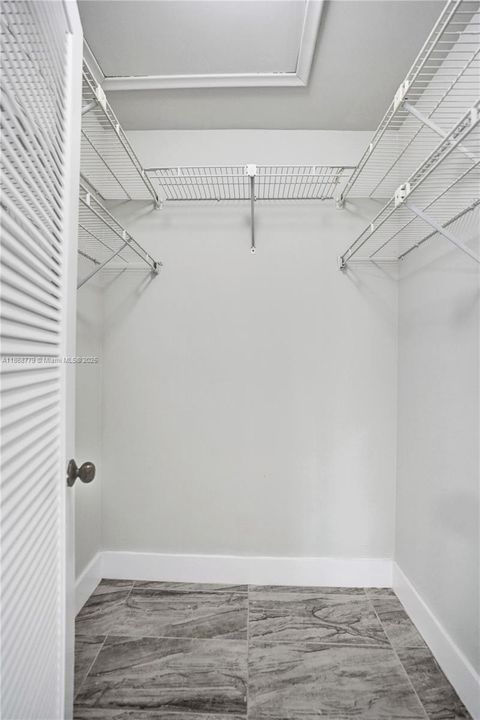 Recently Rented: $2,700 (2 beds, 2 baths, 1444 Square Feet)