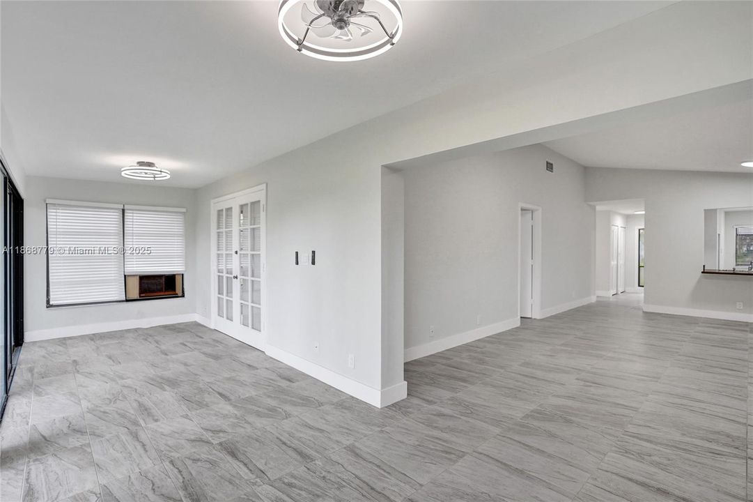 Recently Rented: $2,700 (2 beds, 2 baths, 1444 Square Feet)