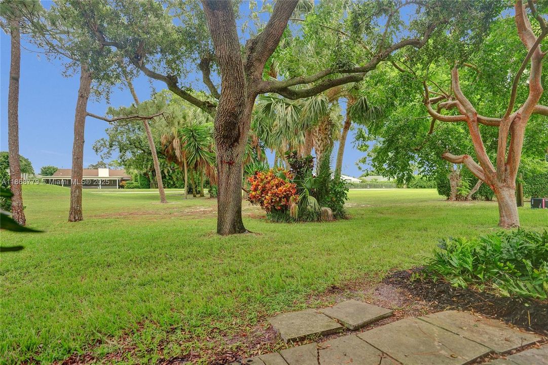 Recently Rented: $2,700 (2 beds, 2 baths, 1444 Square Feet)