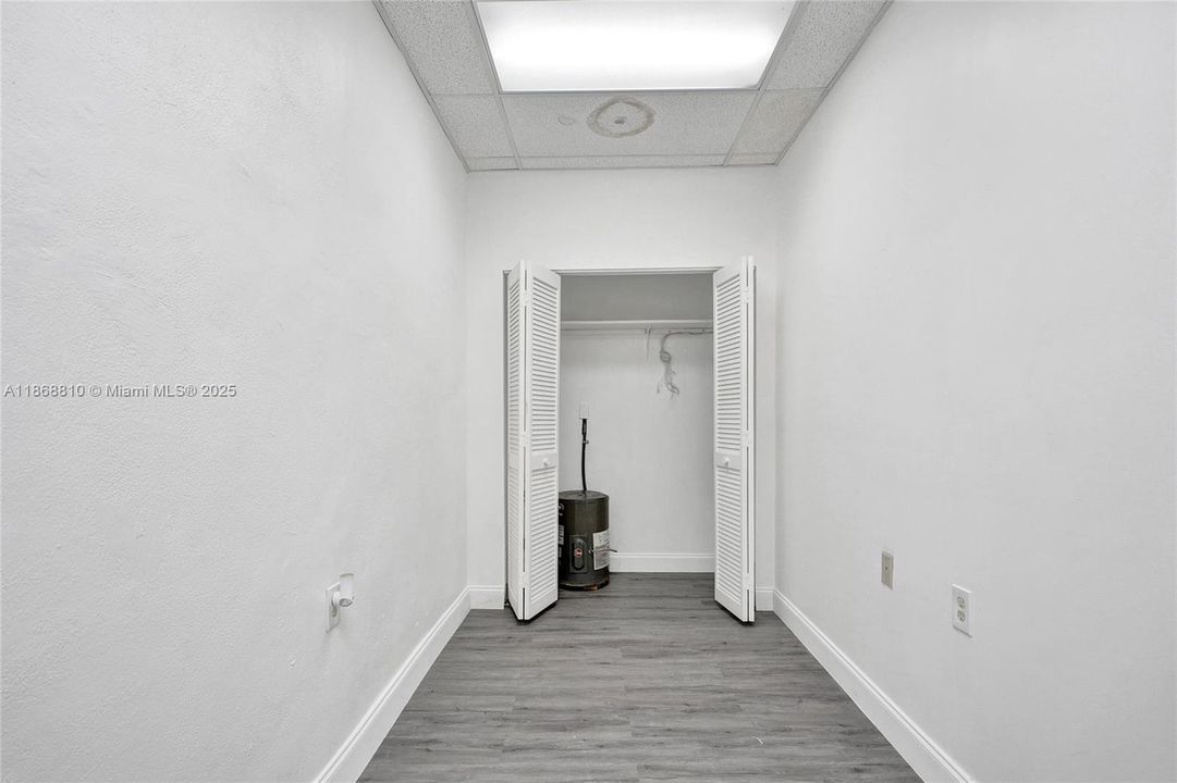 出租: $32 (0 贝兹, 0 浴室, 0 平方英尺)