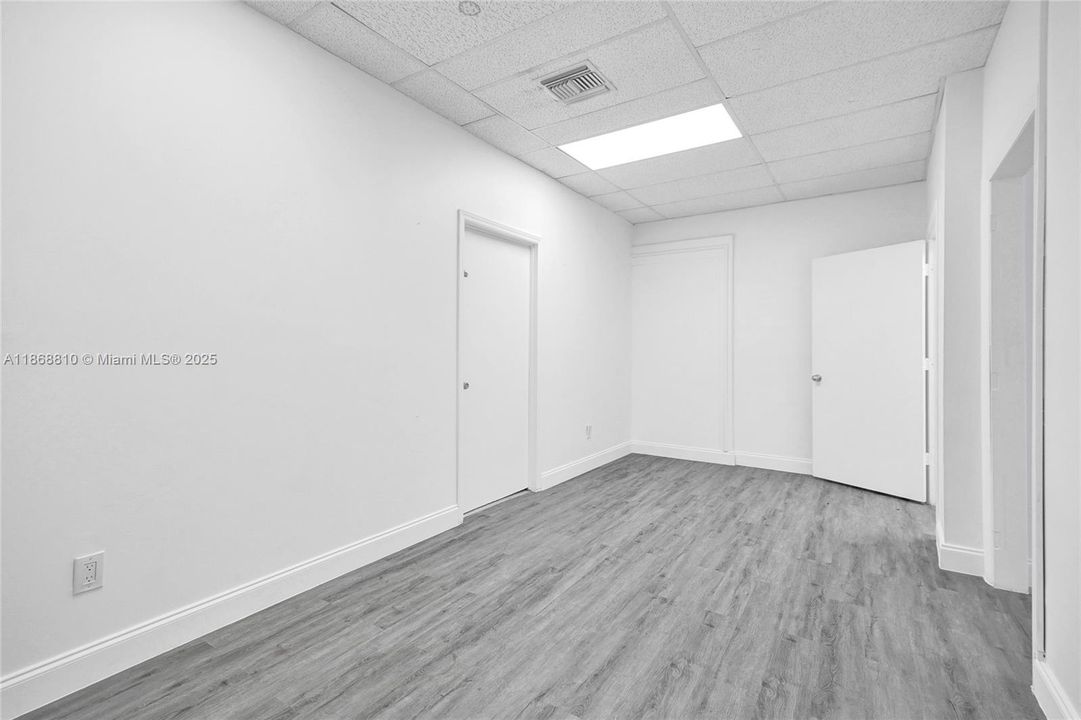 出租: $32 (0 贝兹, 0 浴室, 0 平方英尺)