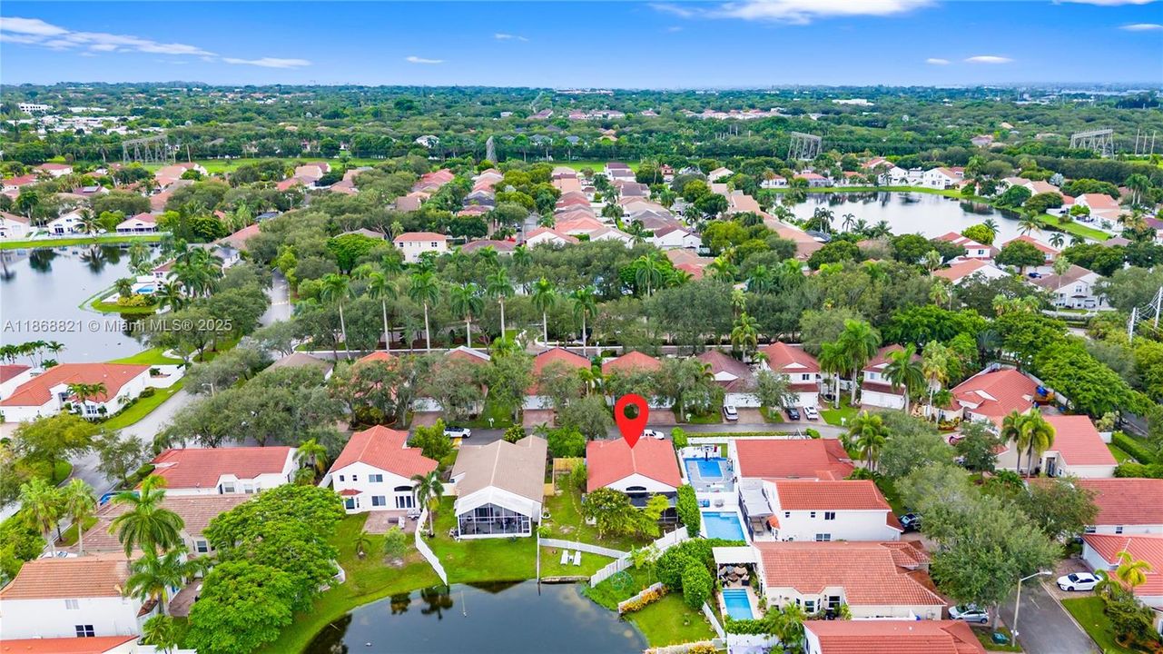 Active With Contract: $799,000 (3 beds, 2 baths, 1648 Square Feet)