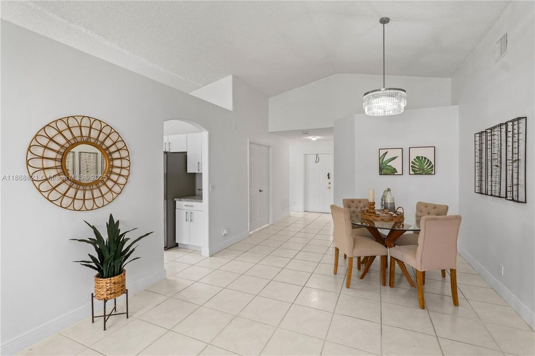 Active With Contract: $799,000 (3 beds, 2 baths, 1648 Square Feet)