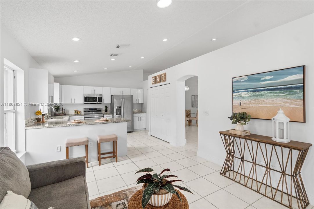 Active With Contract: $799,000 (3 beds, 2 baths, 1648 Square Feet)