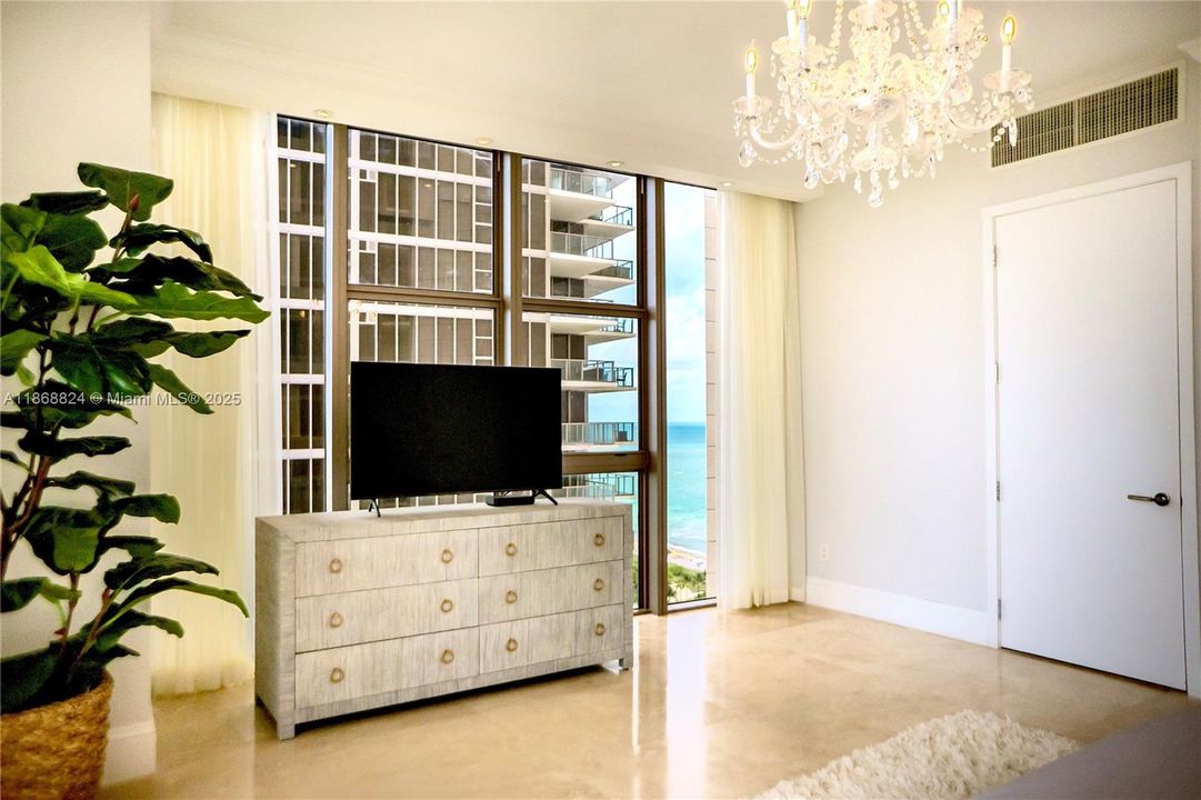 Recientemente alquilado: $20,000 (2 camas, 2 baños, 1599 Pies cuadrados)