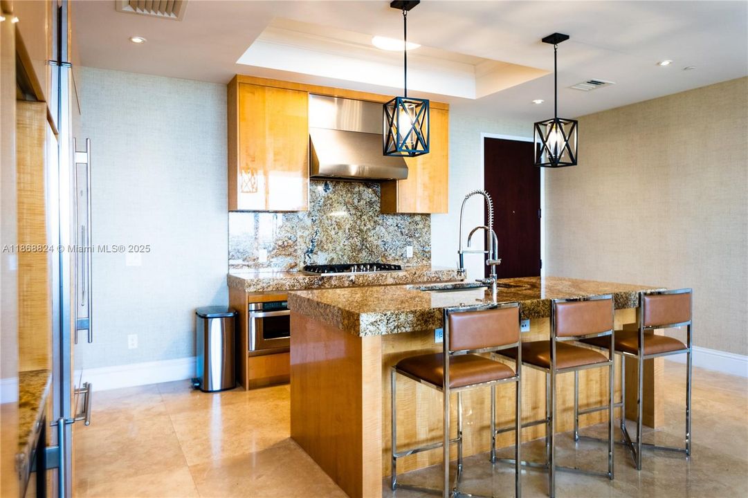 Recientemente alquilado: $20,000 (2 camas, 2 baños, 1599 Pies cuadrados)