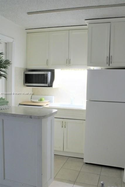 待售: $239,000 (2 贝兹, 1 浴室, 653 平方英尺)