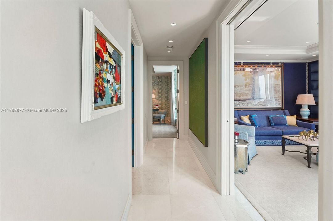 Active With Contract: $4,559,000 (3 beds, 3 baths, 2959 Square Feet)