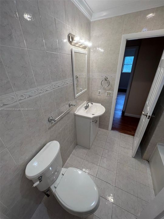 待售: $235,500 (3 贝兹, 1 浴室, 1355 平方英尺)