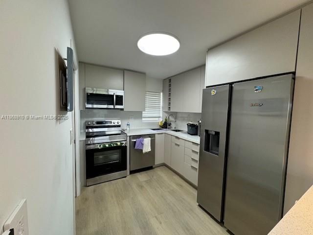На продажу: $158,000 (1 спален, 1 ванн, 800 Квадратных фут)