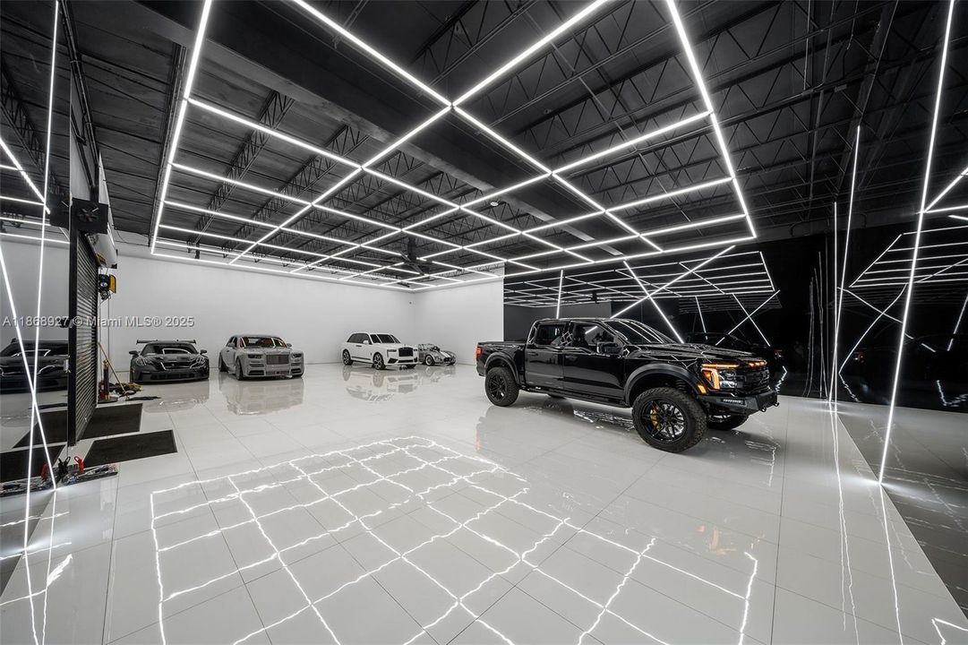 待售: $12,200,000 (0 贝兹, 0 浴室, 0 平方英尺)