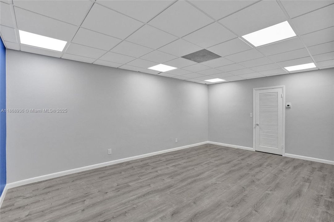 En Renta: $11,985 (0 camas, 0 baños, 0 Pies cuadrados)