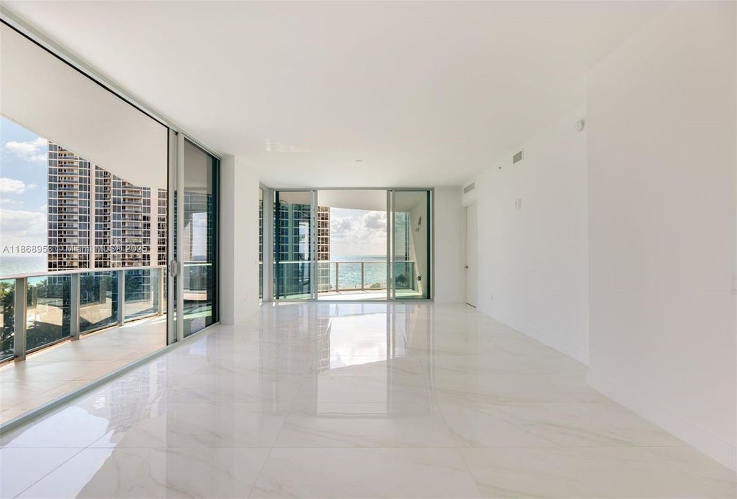 For Sale: $1,685,000 (2 beds, 2 baths, 1675 Square Feet)