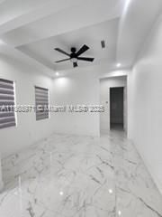 待售: $615,000 (4 贝兹, 3 浴室, 0 平方英尺)