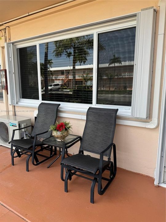 待售: $115,000 (1 贝兹, 1 浴室, 625 平方英尺)