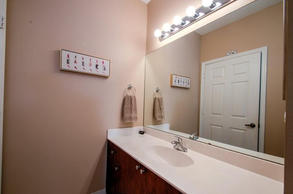 Master sink