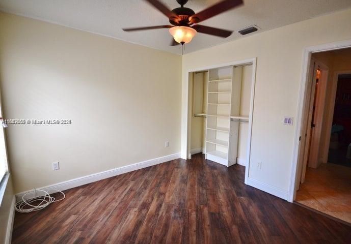 Recently Rented: $3,500 (3 beds, 2 baths, 1951 Square Feet)