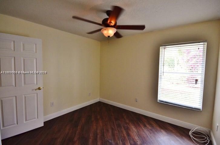 Recently Rented: $3,500 (3 beds, 2 baths, 1951 Square Feet)