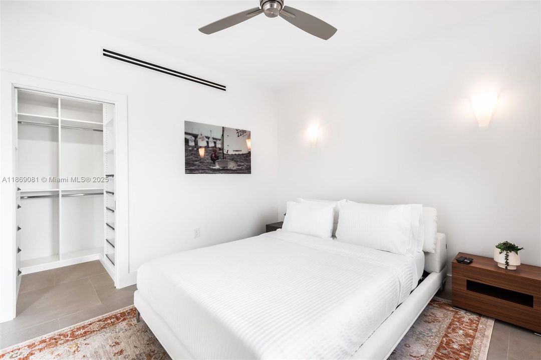 For Rent: $32,490 (4 beds, 4 baths, 4710 Square Feet)