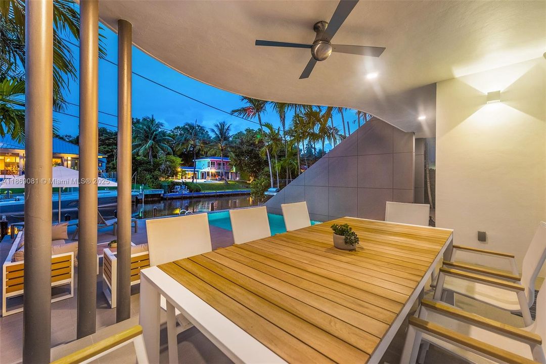 For Rent: $32,490 (4 beds, 4 baths, 4710 Square Feet)