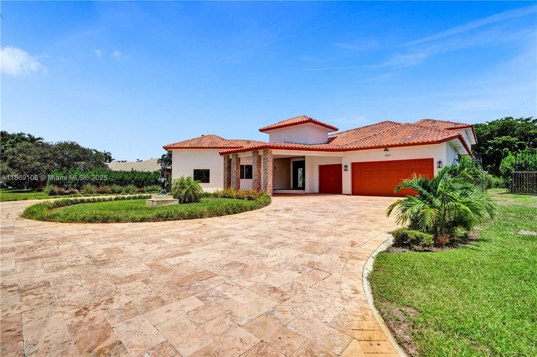 待售: $3,750,000 (5 贝兹, 5 浴室, 6308 平方英尺)