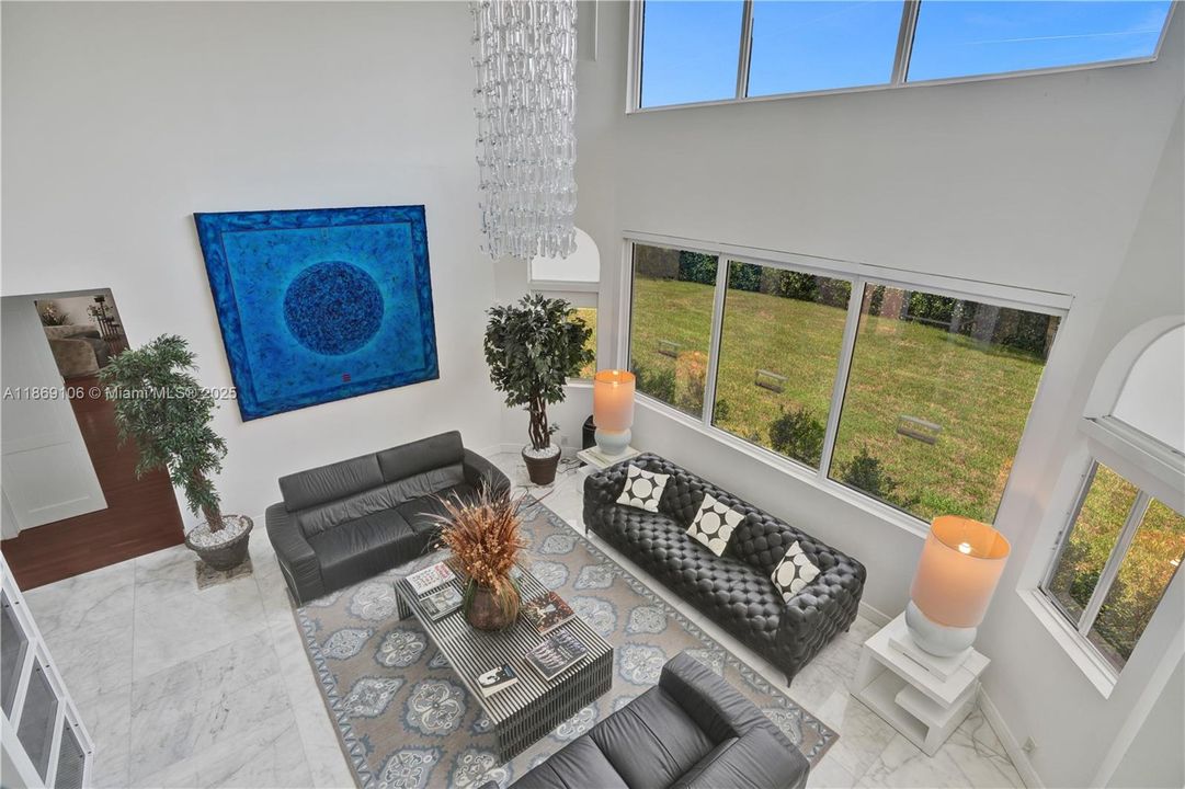 待售: $3,750,000 (5 贝兹, 5 浴室, 6308 平方英尺)