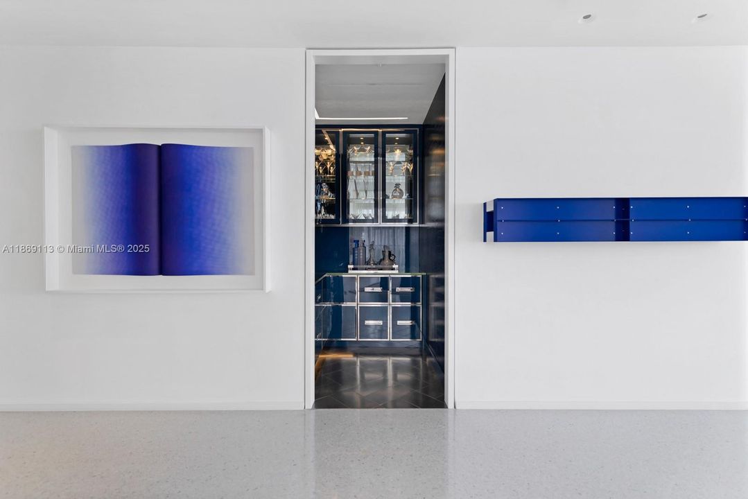 En Venta: $16,900,000 (4 camas, 4 baños, 4165 Pies cuadrados)